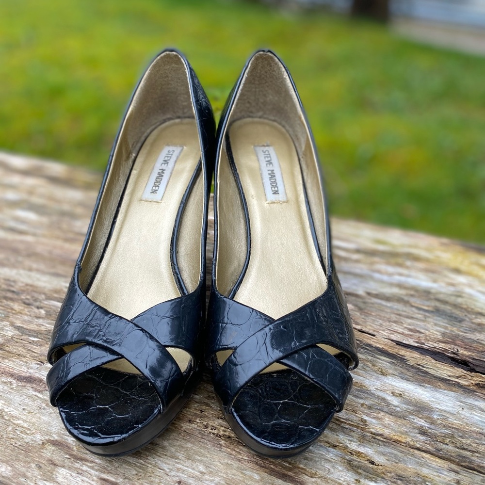 Steve Madden Black Patent Leather Heels 👠 size 10